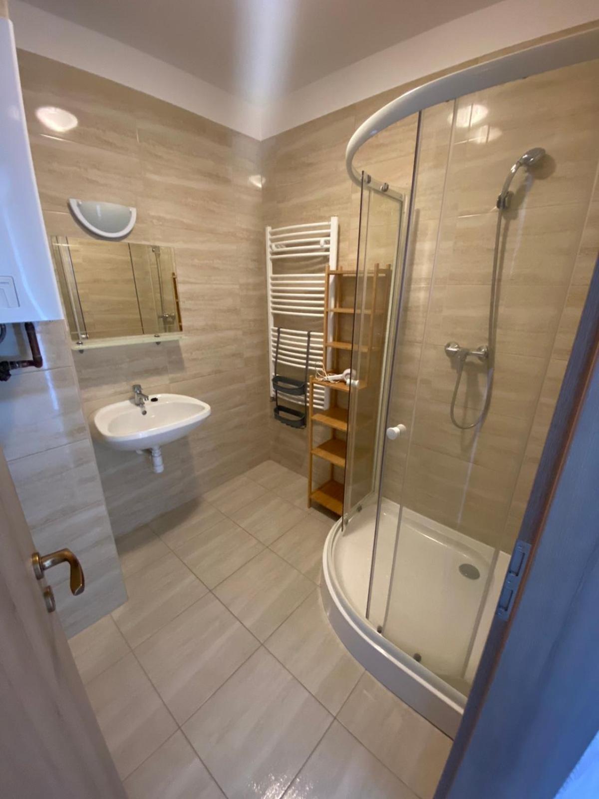 Lexy Family Apartman Hajduszoboszlo Ngoại thất bức ảnh