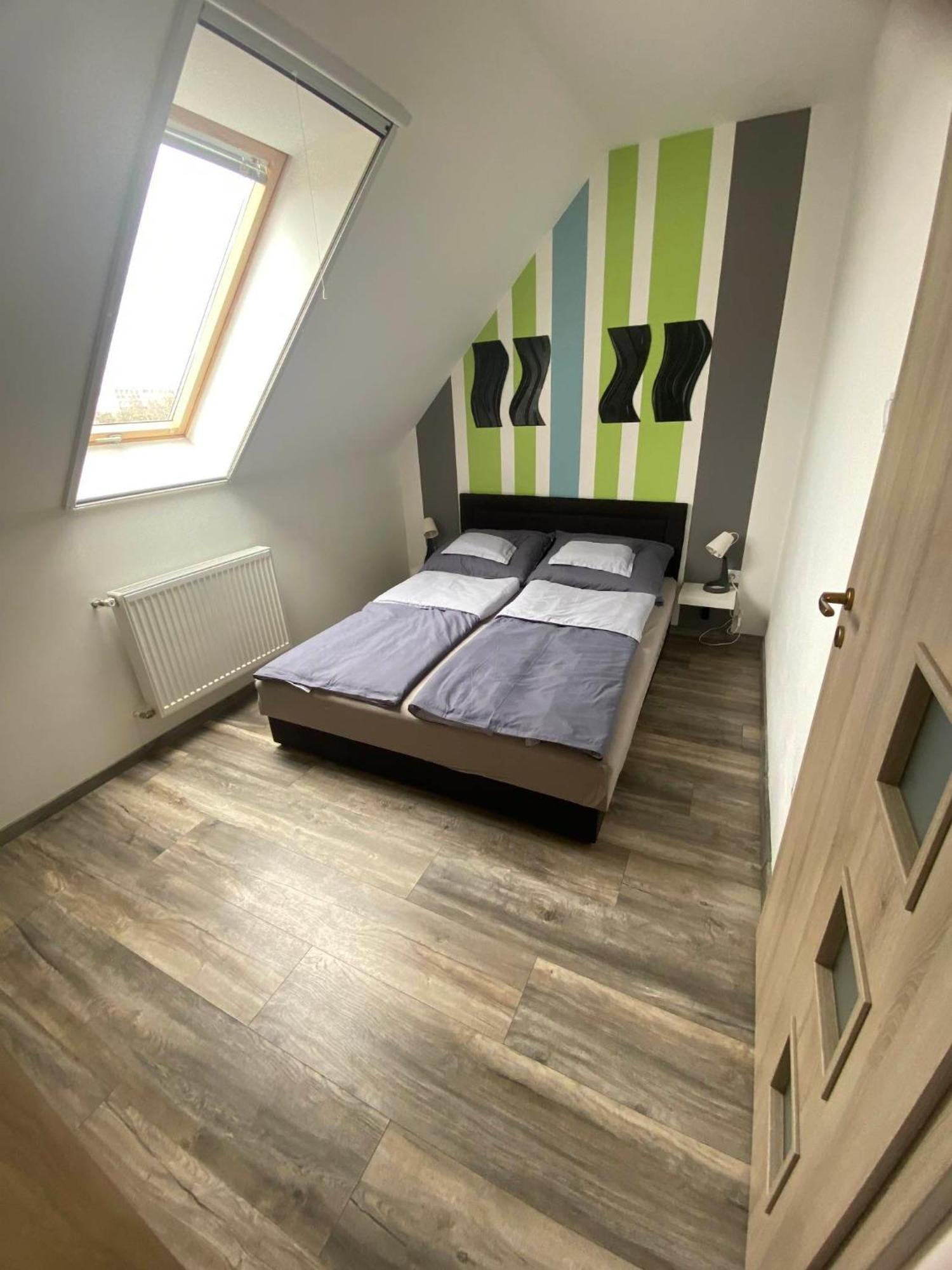 Lexy Family Apartman Hajduszoboszlo Ngoại thất bức ảnh